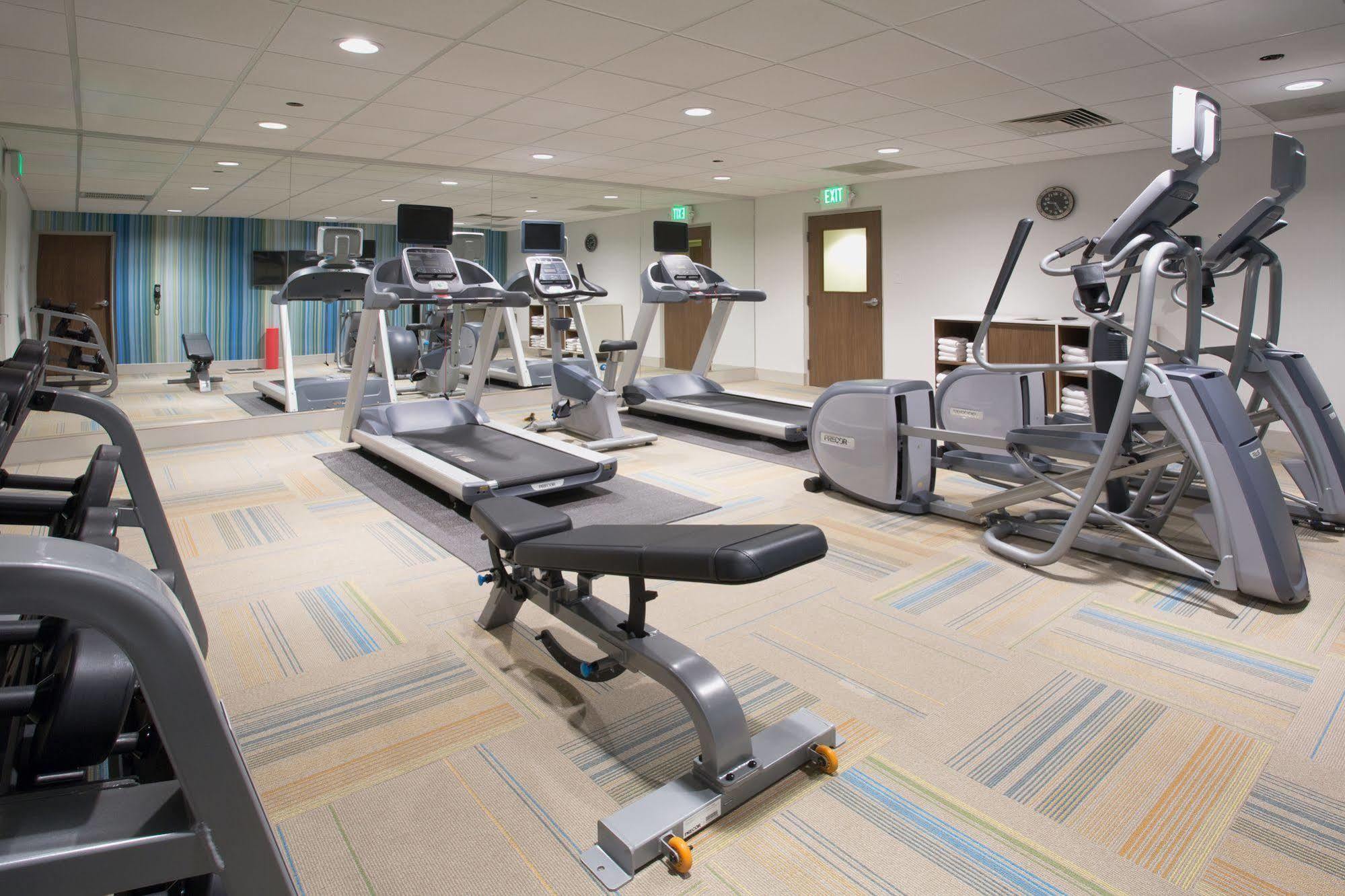 Holiday Inn Express Queensbury-Lake George Area By Ihg Екстер'єр фото