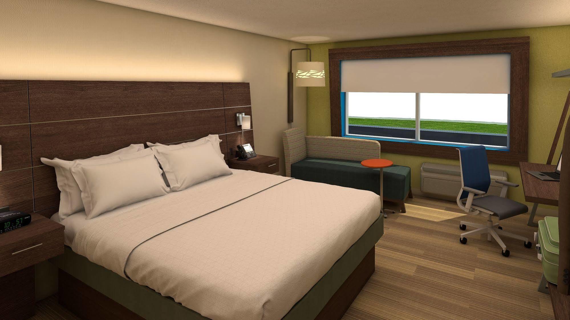 Holiday Inn Express Queensbury-Lake George Area By Ihg Екстер'єр фото